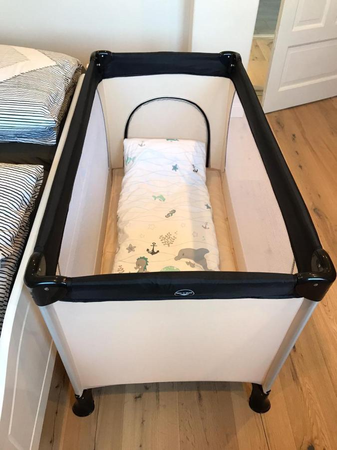 Ferienwohnung „Opa'S Tohuus“Mit Fahrraedern, Husum 후줌 외부 사진