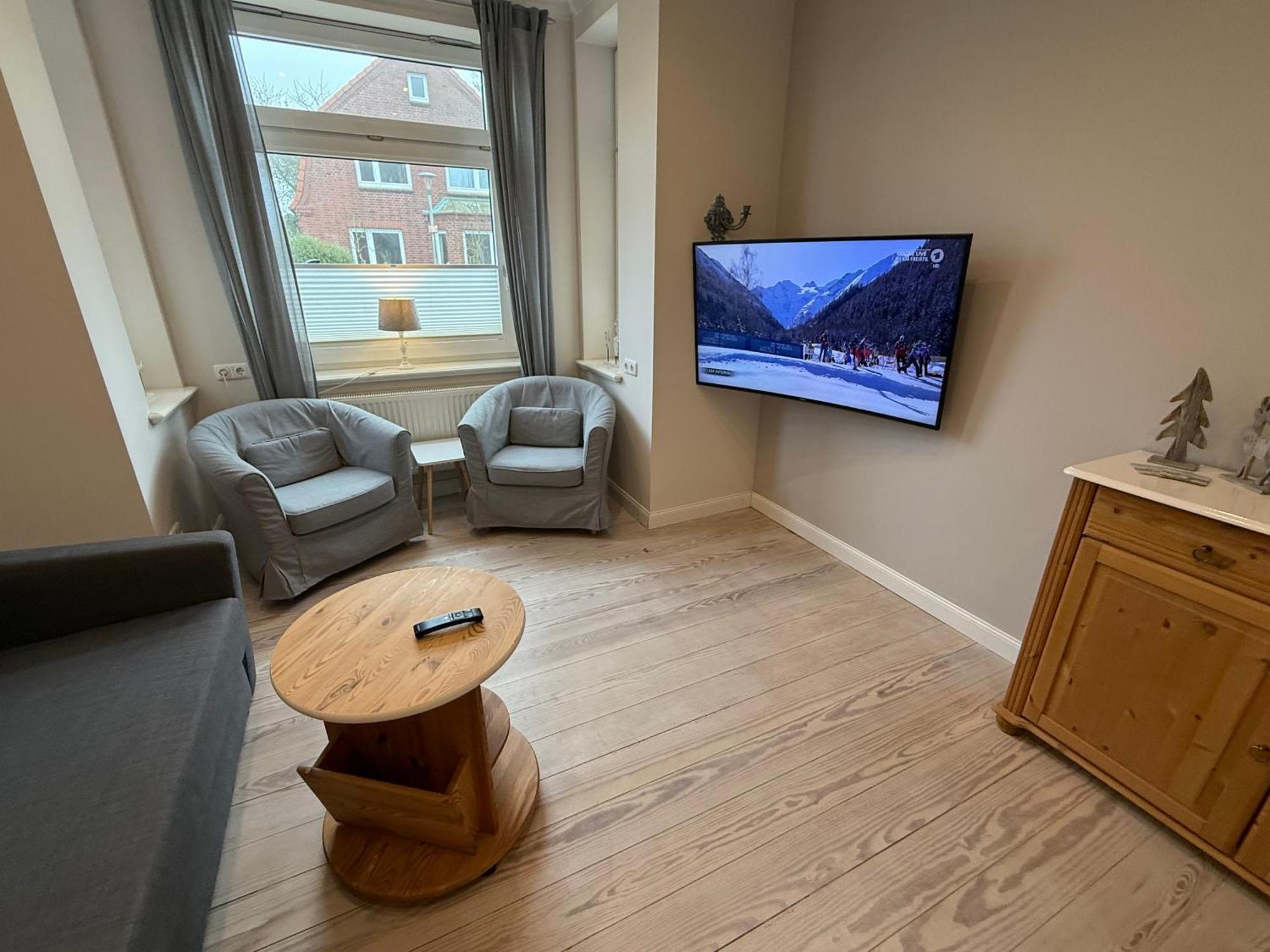 Ferienwohnung „Opa'S Tohuus“Mit Fahrraedern, Husum 후줌 외부 사진